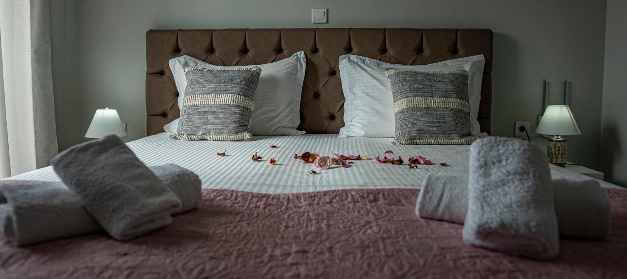 Nikitas Apartments & Suites Канали Екстериор снимка