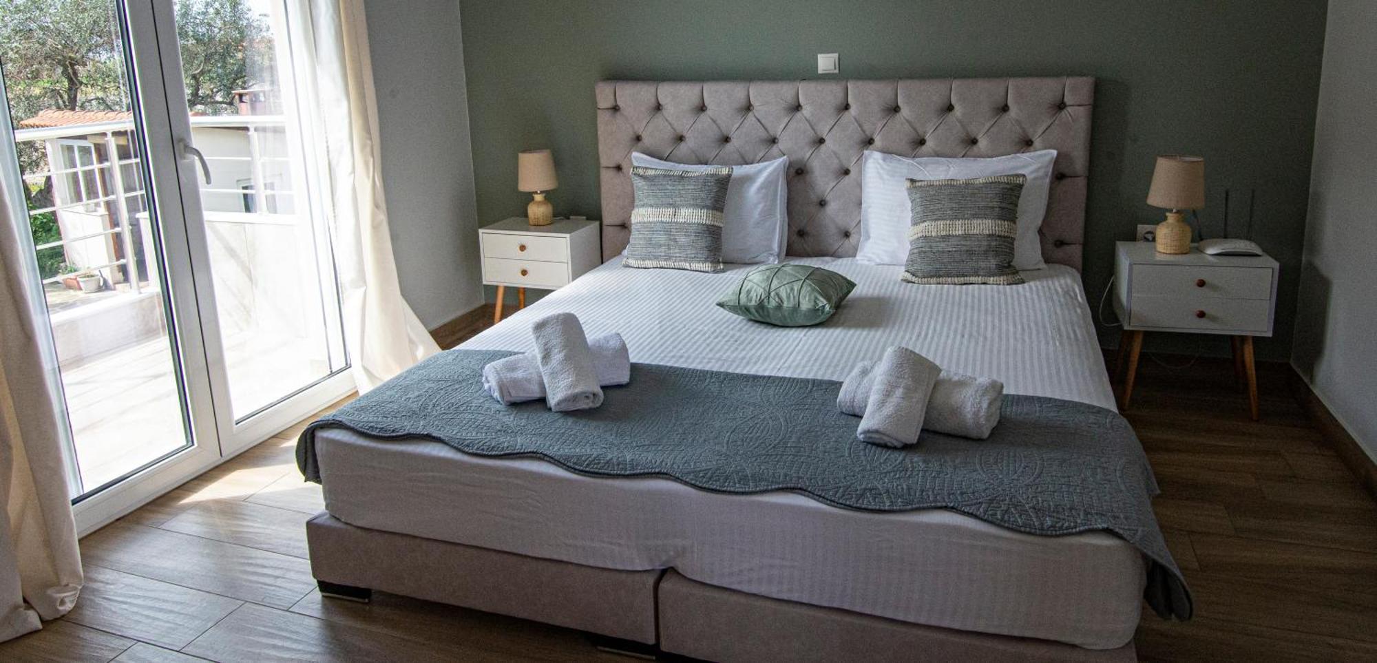 Nikitas Apartments & Suites Канали Екстериор снимка