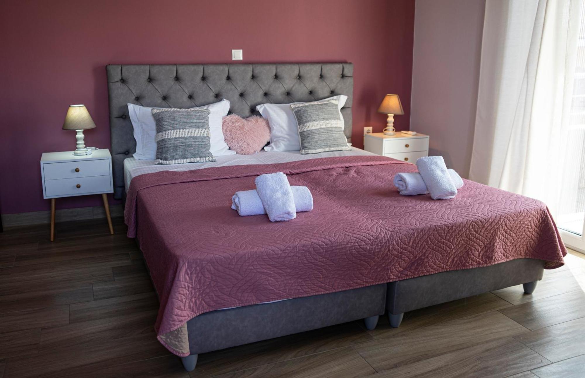 Nikitas Apartments & Suites Канали Екстериор снимка